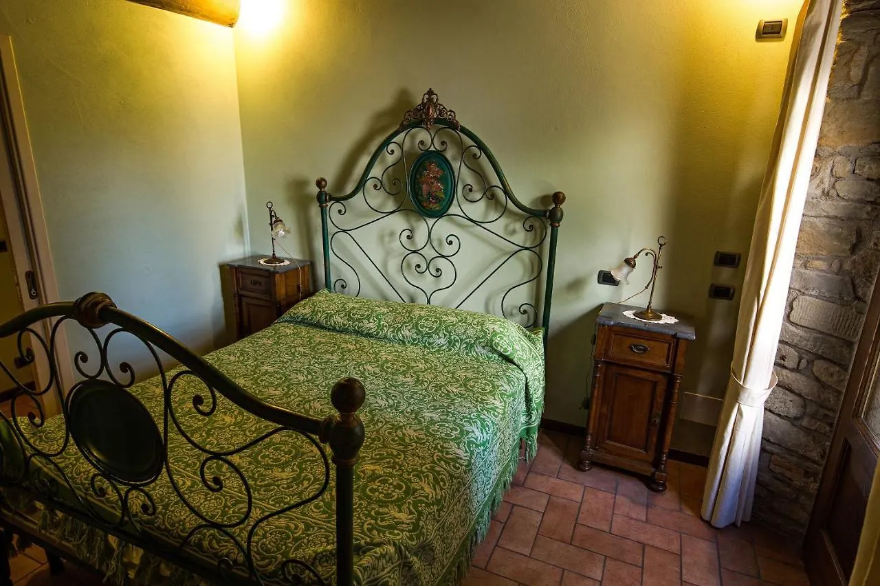 Comfortable House With Pool In Castelnuovo Di Garfagnana